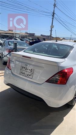 Nissan Sunny